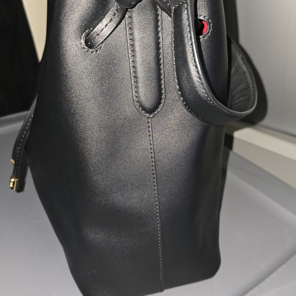 Ralph Lauren Double RL Black Shoulder Bag with Smooth Leather and Gold Accents - Picture 2 of 6